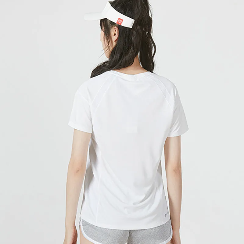 (WMNS) adidas WTR Heat.RDY T-Shirt Asia Sizing 'White Black' HI3968 sold by KicksCrew product image thumbnail 4