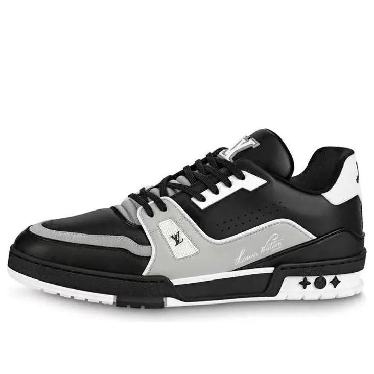 LOUIS VUITTON LV Trainers 'Black' 1AAHS2 sold by KicksCrew