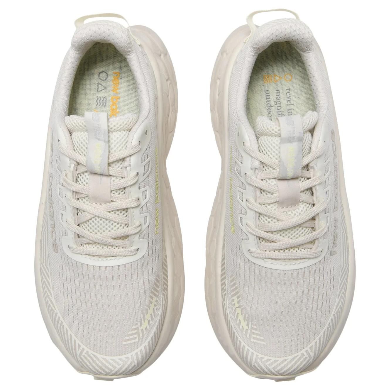 (WMNS) New Balance Fresh Foam X More Trail v3 ET3 'Light Beige' WTMORET3 sold by KicksCrew product image thumbnail 4