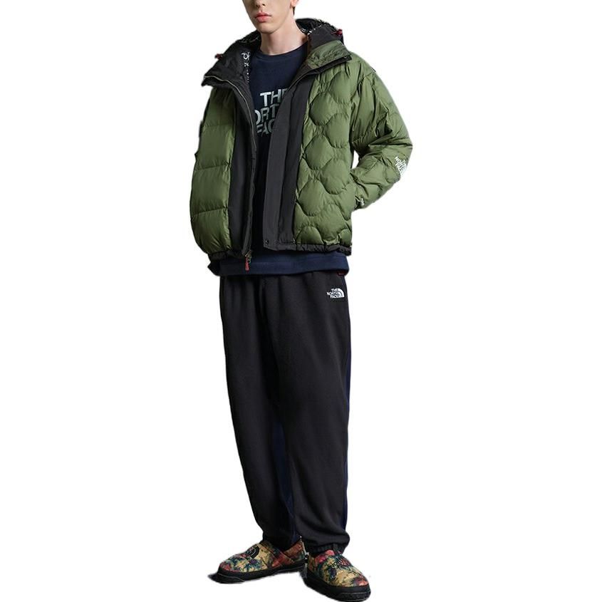 THE NORTH FACE UE Logo Jacket 'Green' NF0A7WA1-NYC sold by KicksCrew product image thumbnail 4