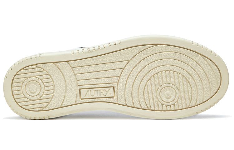 (WMNS) Autry Dallas Low Leather 'White' ADLW-LF01 sold by KicksCrew product image thumbnail 4