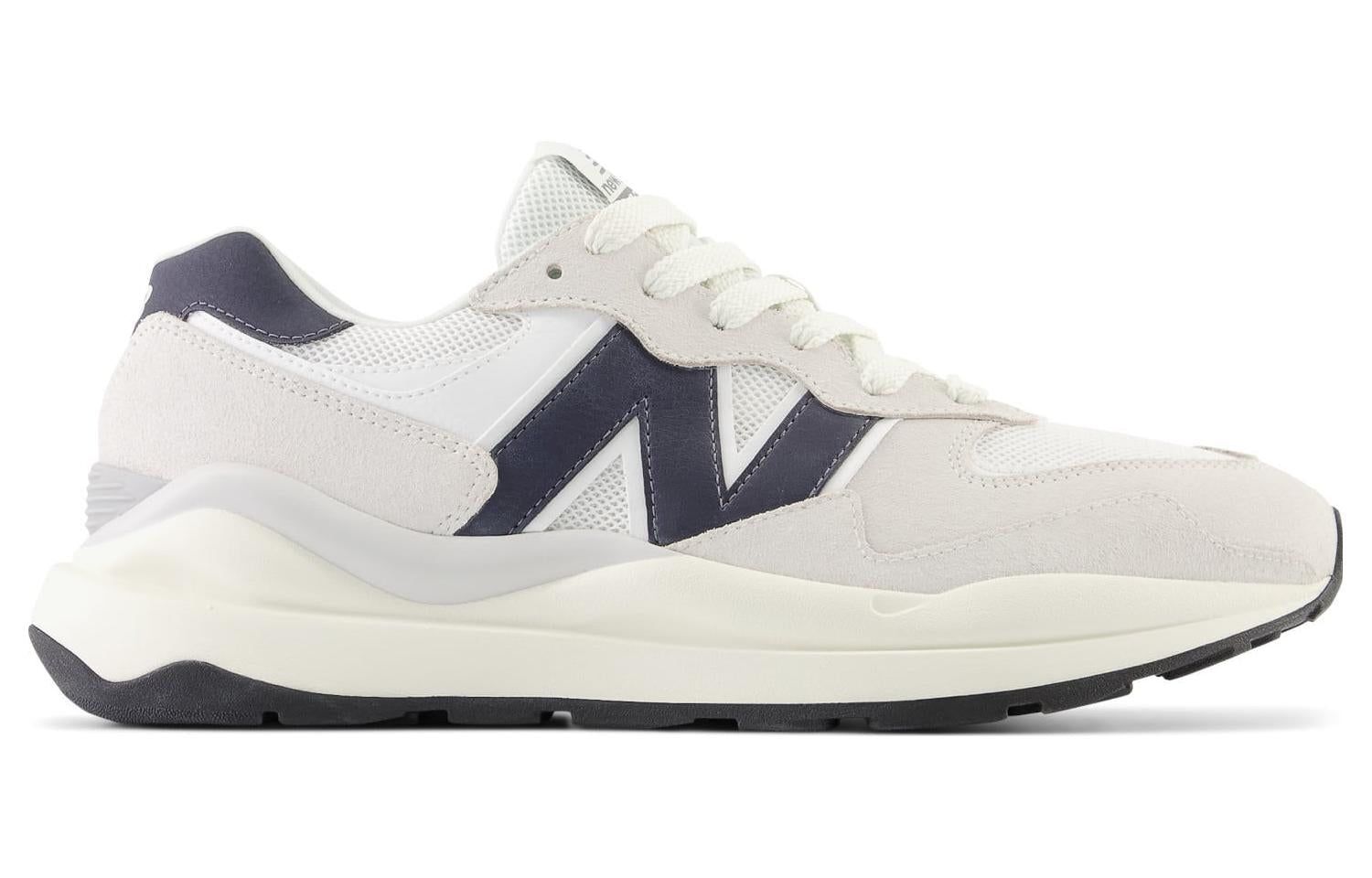 New Balance 574 'White Navy' M5740ESC sold by KicksCrew product image thumbnail 2