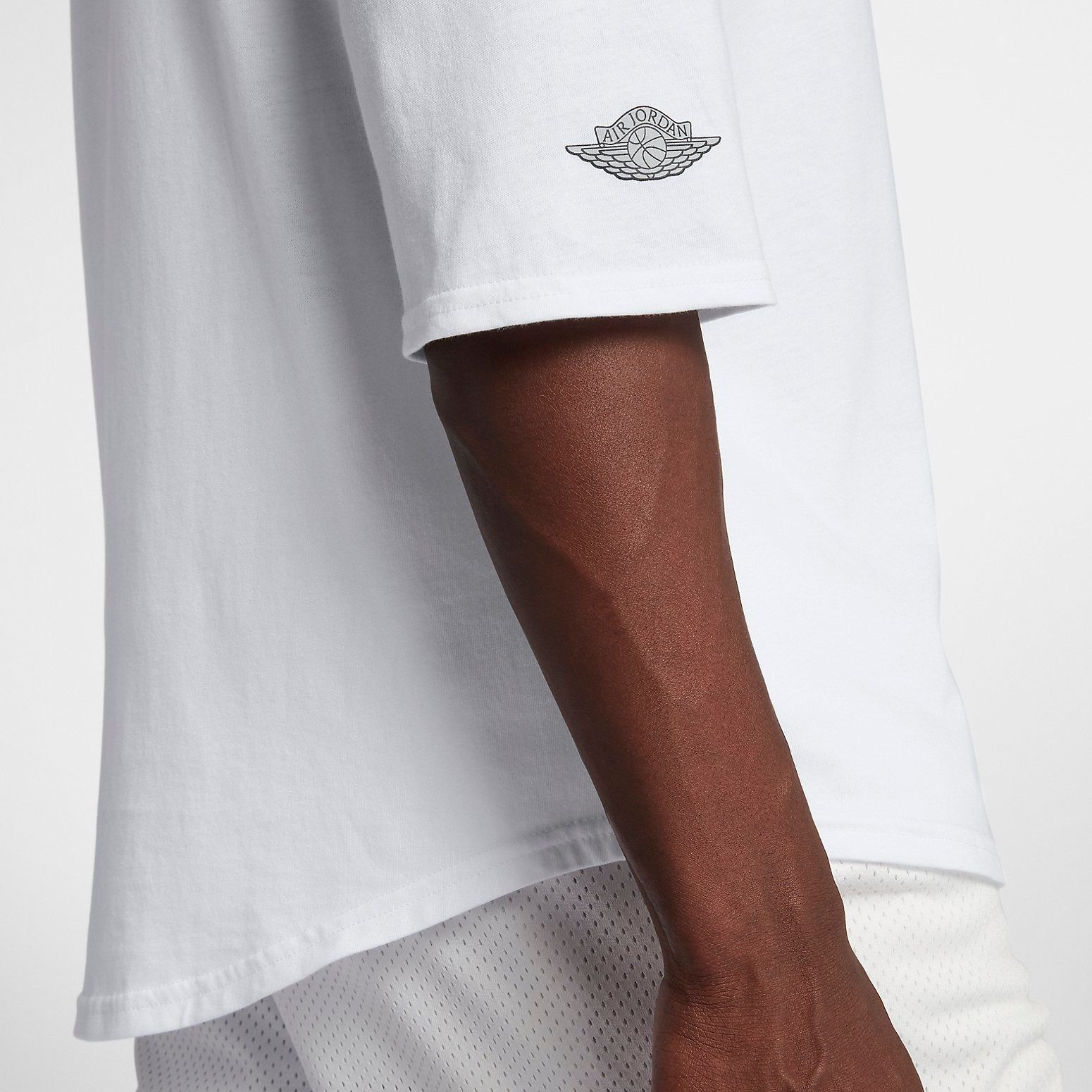 Air Jordan Sportswear Wings 3/4 Sleeve T-Shirt 'White' AA1912-100 sold by KicksCrew product image thumbnail 2