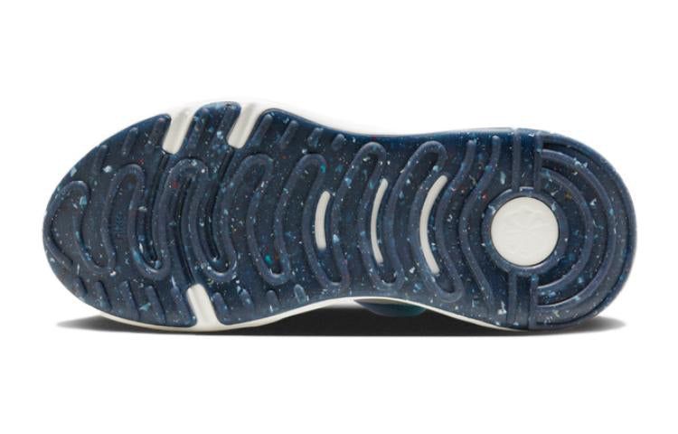 Air Jordan Tatum 1 TB 'Black White' FB2863-001 sold by KicksCrew product image thumbnail 2