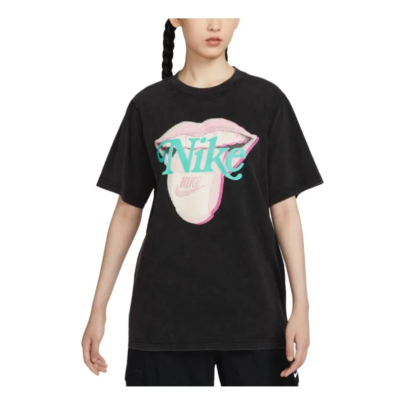 (WMNS) Nike Sportswear Essential Graphic T-shirt Asia Sizing 'Black' HM4594-010 sold by KicksCrew
