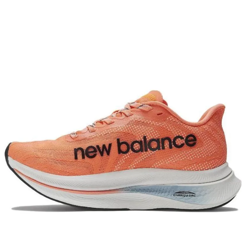(WMNS) New Balance FuelCell SuperComp Trainer v2 'Neon Dragonfly' WRCXBK3 sold by KicksCrew
