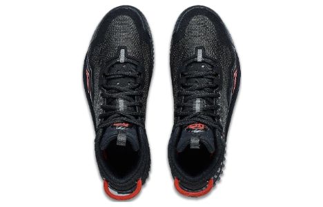 Li-Ning BadFive 3 'Black Red' ABFT025-2 sold by KicksCrew