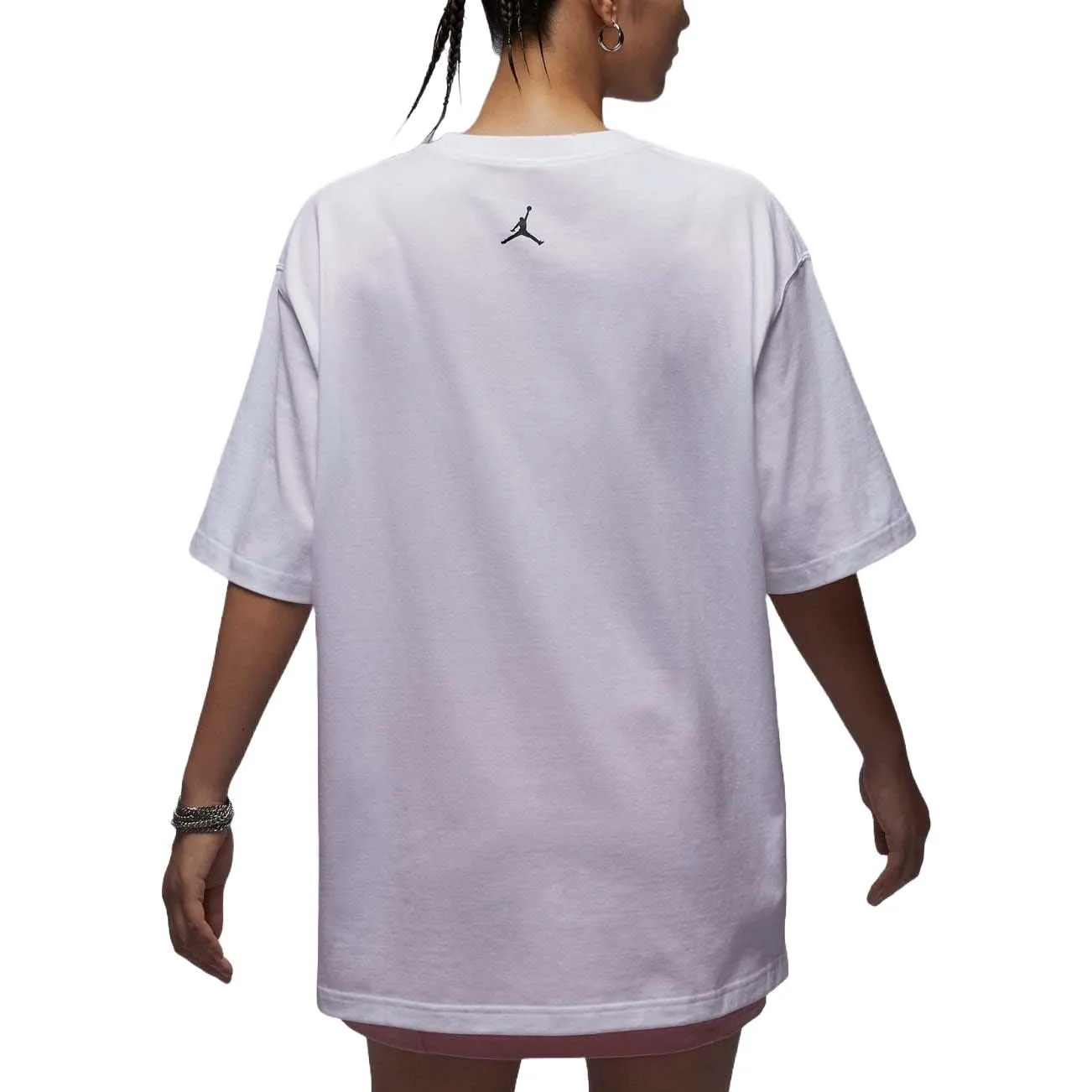 (WMNS) Air Jordan Oversized Graphic T-Shirt Asia Sizing 'White' FV7120-100 sold by KicksCrew product image thumbnail 2