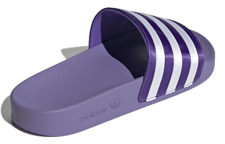 (WMNS) adidas Adilette Slides 'Magic Lilac' GX8637 sold by KicksCrew product image thumbnail 4