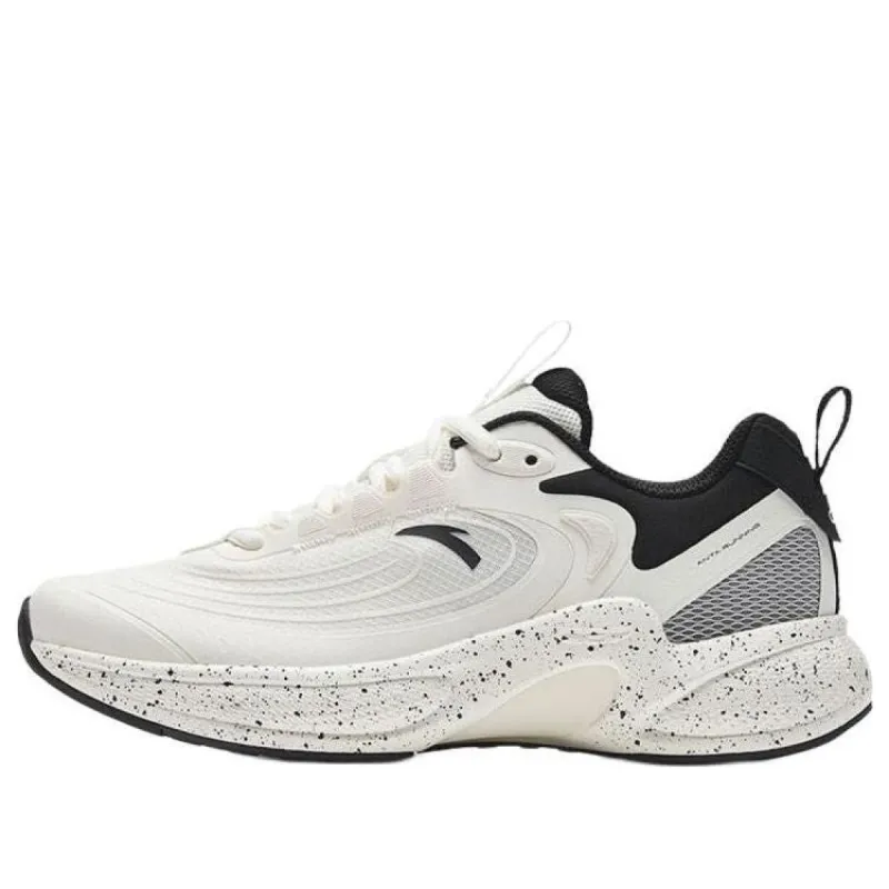 (WMNS) ANTA C37+ City 'White Black' 922335537-4 sold by KicksCrew