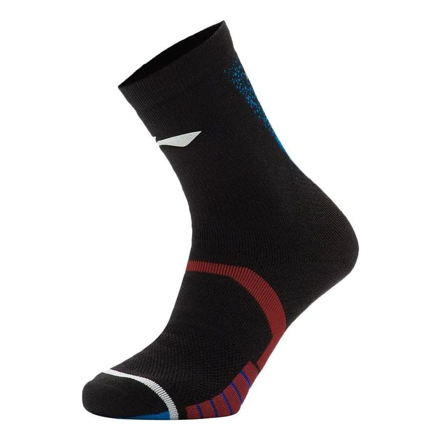 Li-Ning Basketball Mid Cut Socks 'Black White' AWLS265-1 sold by KicksCrew