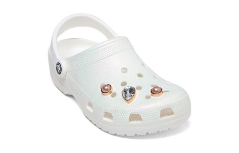 (GS) Crocs Crocs Classic Crystals Clogs 'White' 208435-100 sold by KicksCrew