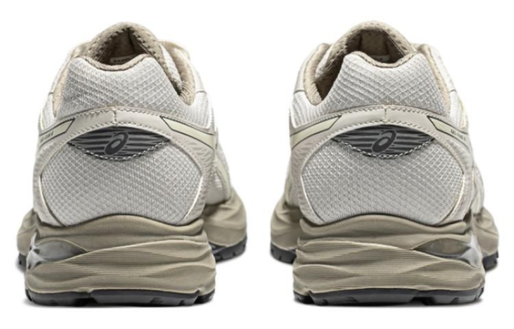 Asics Gel-Flux 4 'Beige' 1011B832-021 sold by KicksCrew product image thumbnail 3
