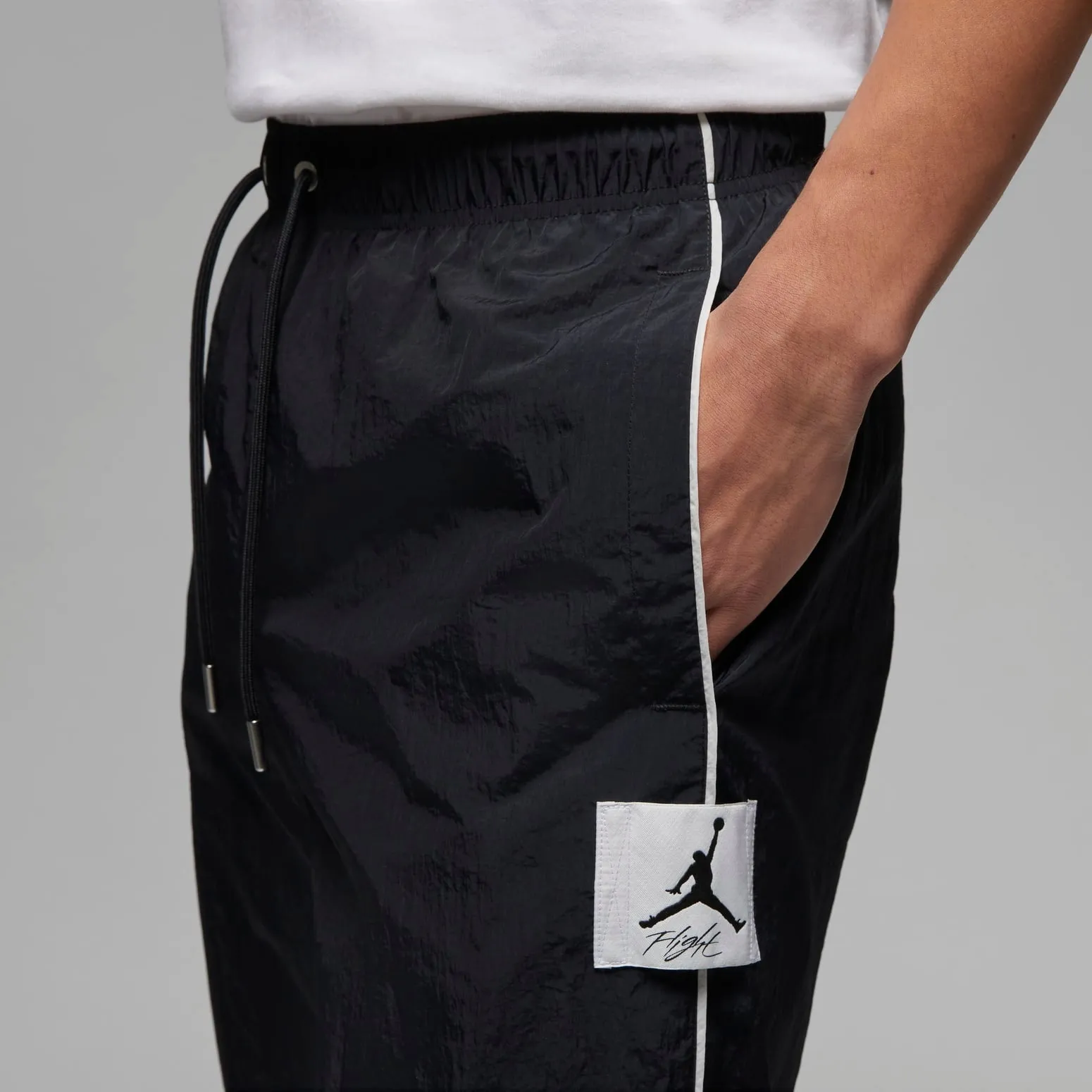 Air Jordan Essential Warmup Pants 'Black' DV7623-010 sold by KicksCrew product image thumbnail 2