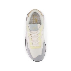 (WMNS) New Balance 237 'Light Cyclone Pink Sand' GS237VG sold by KicksCrew