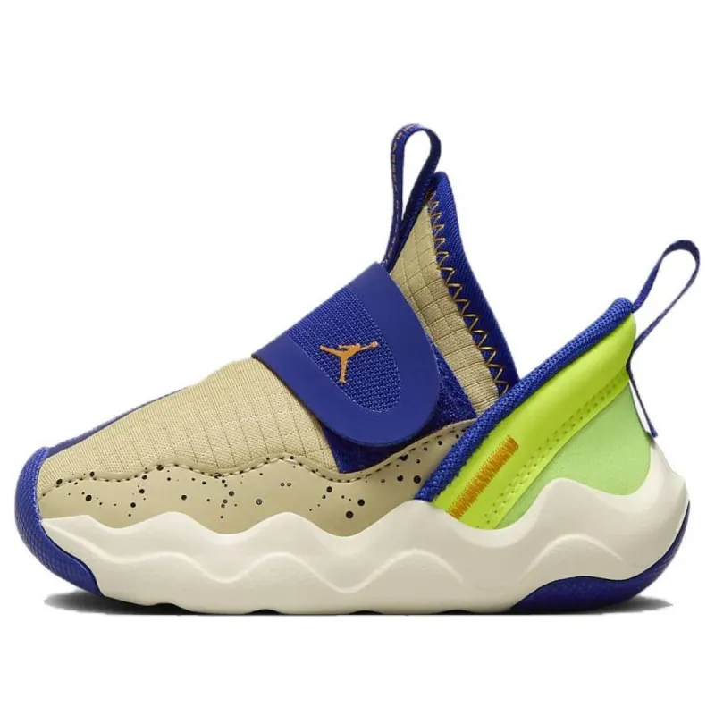 (TD) Air Jordan 23/7 SE 'Team Gold' DZ6331-700 sold by KicksCrew