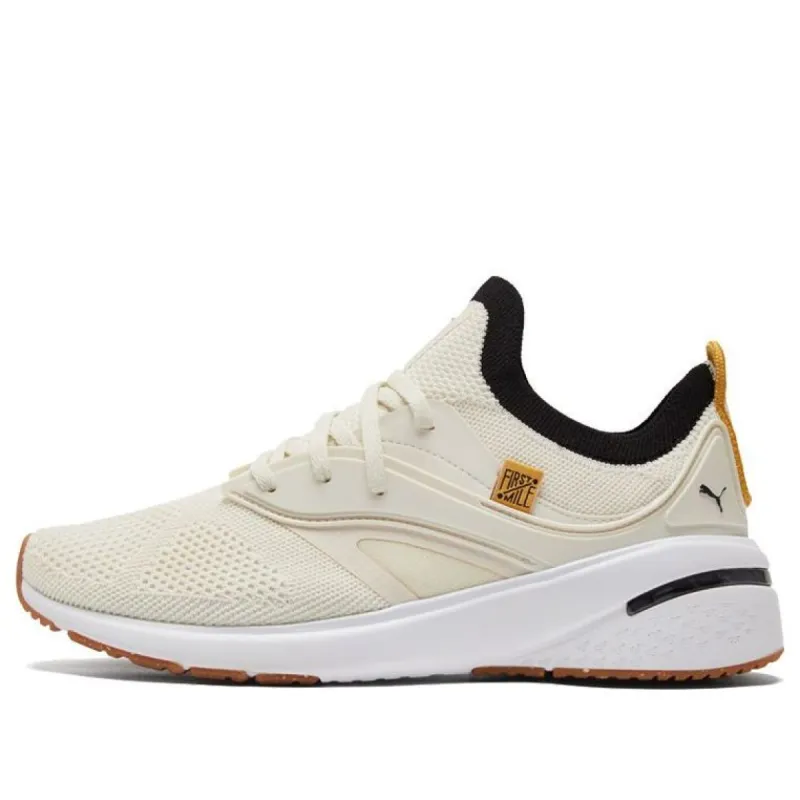 (WMNS) Puma First Mile x Forever XT Utility 'Ivory Glow' 195183-01 sold by KicksCrew