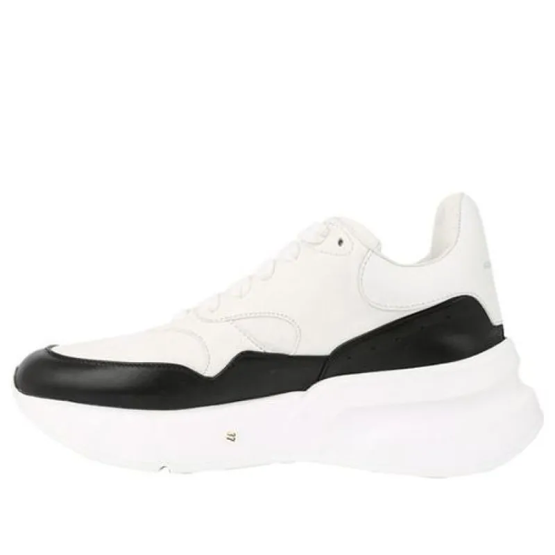 (WMNS) Alexander McQueen Oversized Runner in Nappa Calf Leather 'White Black' 533710WHT999034 sold by KicksCrew