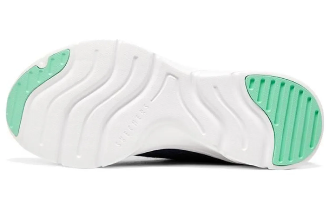 (WMNS) Under Armour Qualifier HexDelta Tank 'Black' 1326503-001 sold by KicksCrew