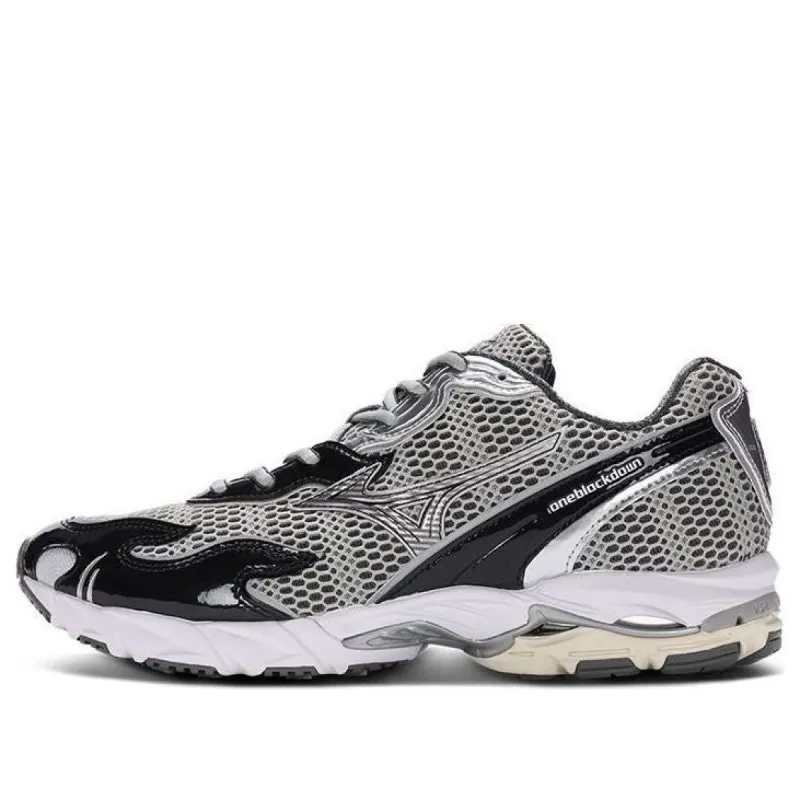 Mizuno Wave Rider 10 'Flame Wave One Block Down Onyx' D1GD232703 sold by KicksCrew