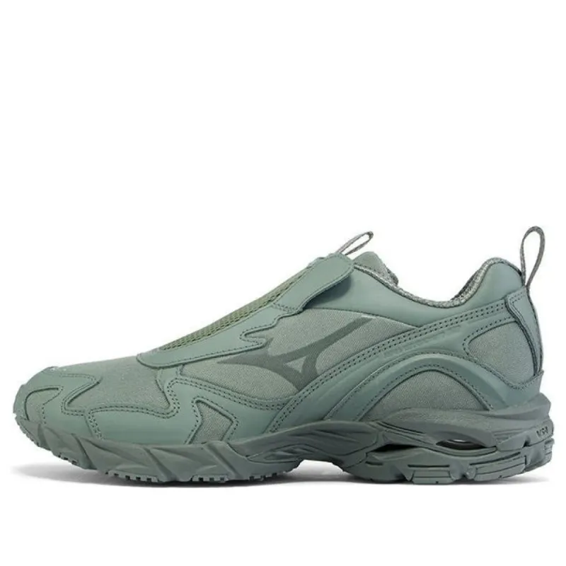 Mizuno Beams x Wave Rider 10 SlipOn 'Grey Silver' D1GD211601 sold by KicksCrew