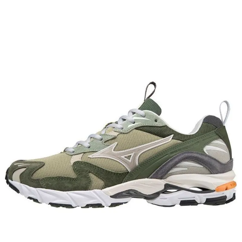 Mizuno Wave Rider 10 Premium 'Green' D1GA222604 sold by KicksCrew
