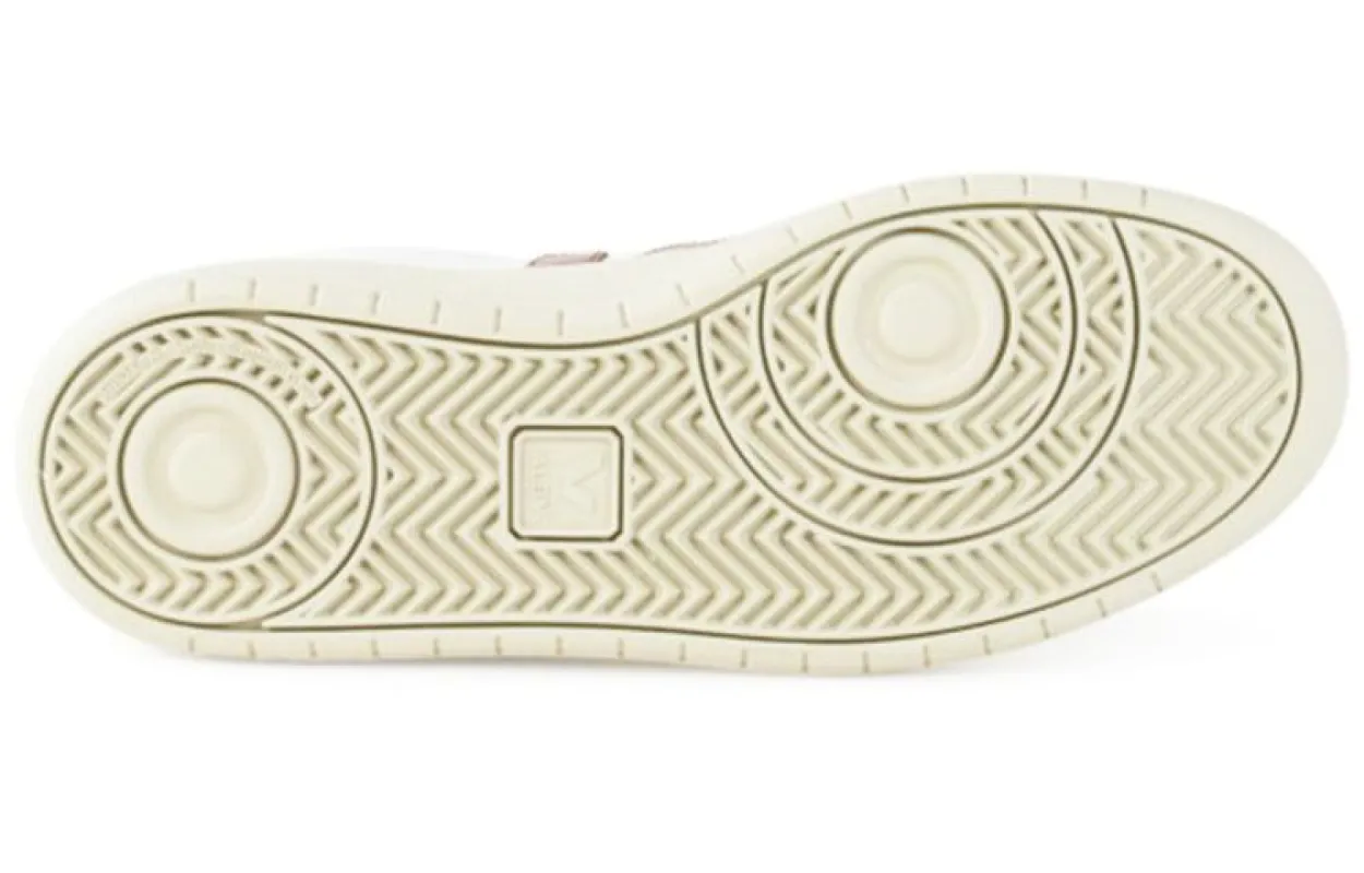 VEJA Urca CWL 'White Marsala Black' UC072437 sold by KicksCrew