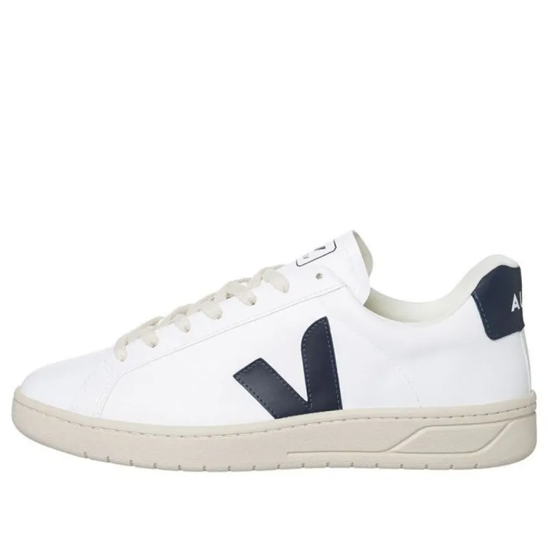 Veja Urca 'White Nautico' UC0703174 sold by KicksCrew