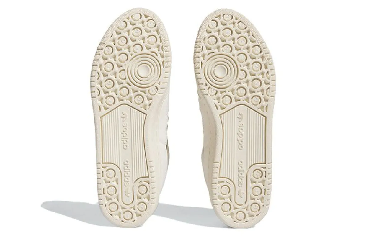 Nike Sportswear Sport Essentials Shorts 'University Red' AR2383-657 sold by KicksCrew