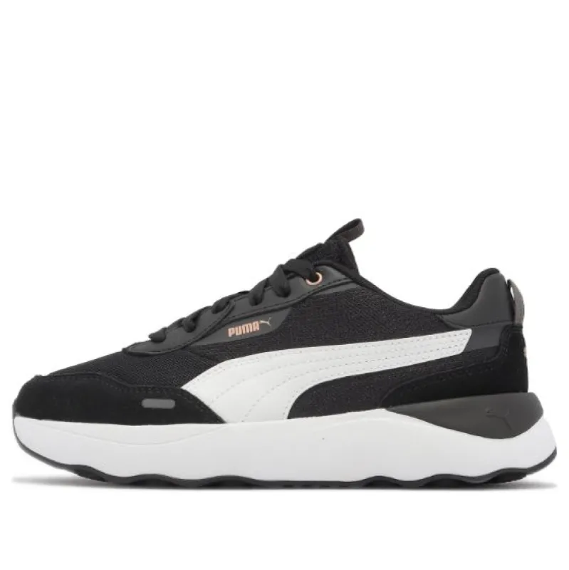 (WMNS) Puma Runtamed Platform 'Black White' 392324-02 sold by KicksCrew