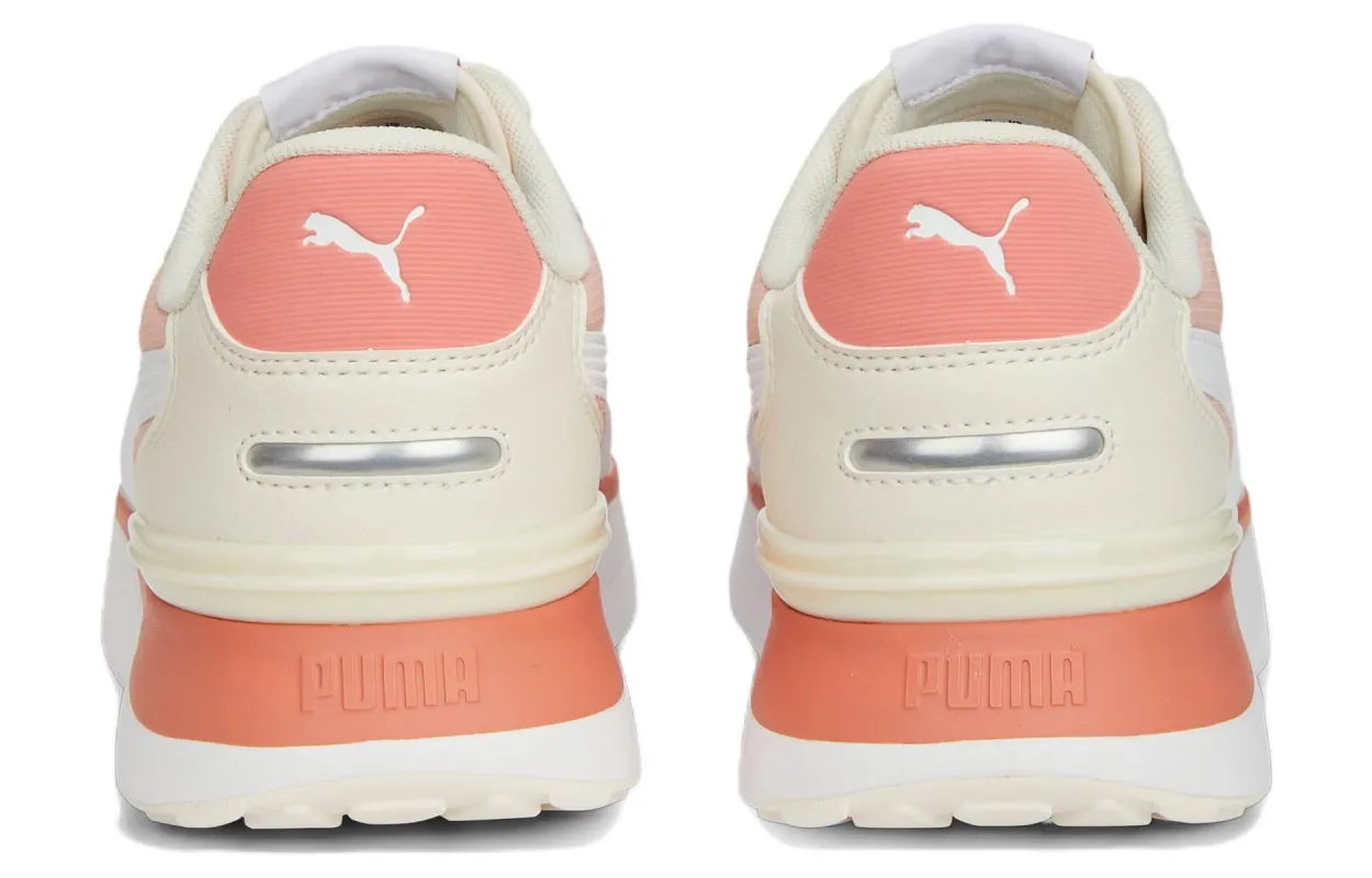 (WMNS) PUMA R78 Voyage 'Rose Dust White Pristine' 380729-24 sold by KicksCrew