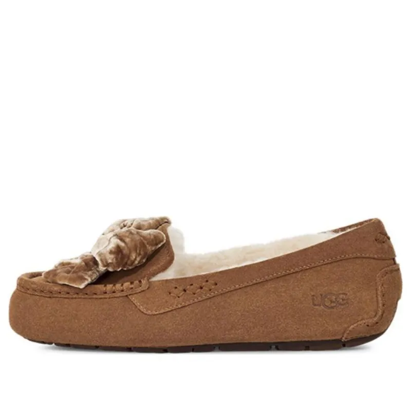 (WMNS) UGG Leisure Fluff Bow Mini Loafers 'Tan Velvet Black' 1138650 sold by KicksCrew