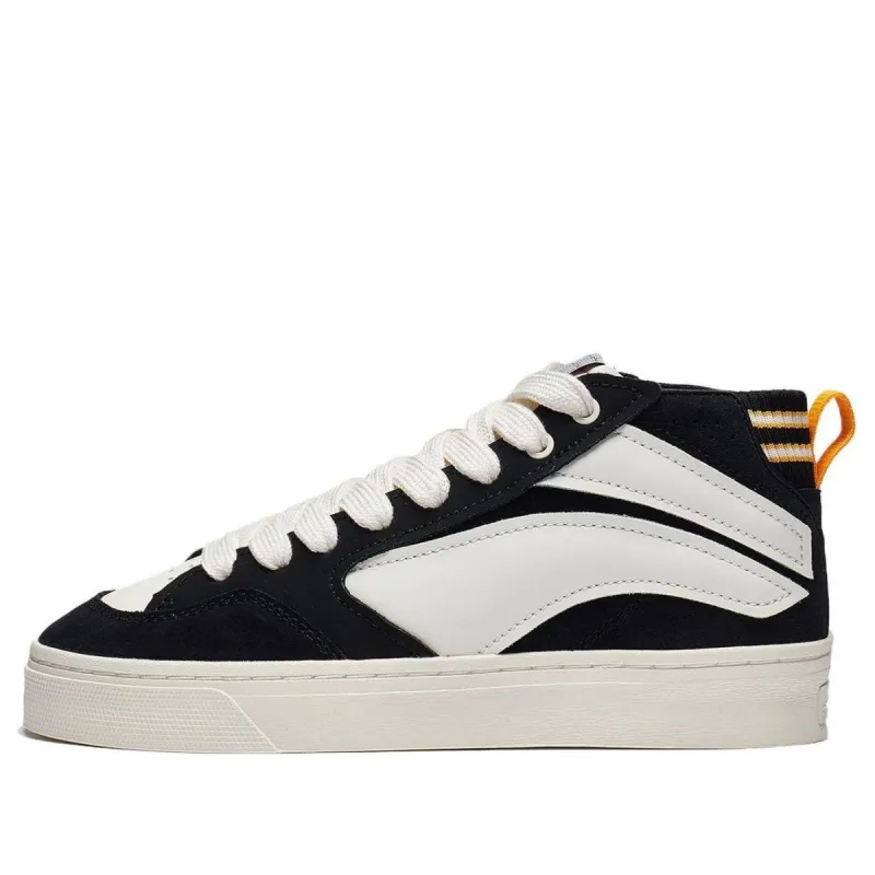 Li-Ning WeiWu 180 VNTG 'Black White' AECT051-4 sold by KicksCrew