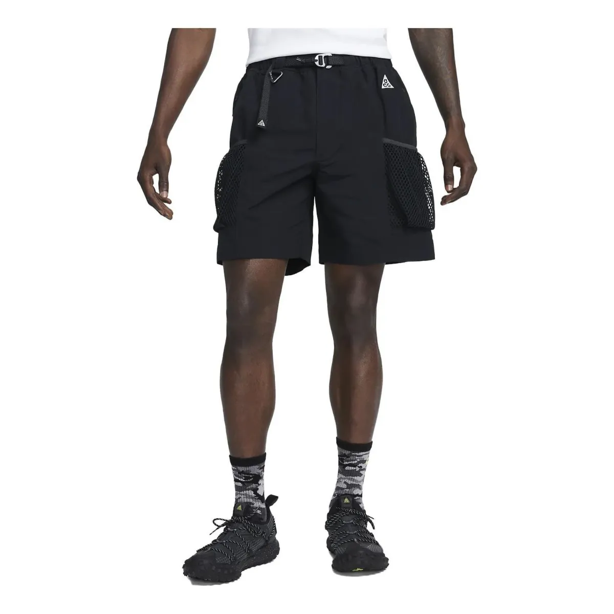 NIKE ACG DEPLOY MENS CARGO SHORT BLACK
