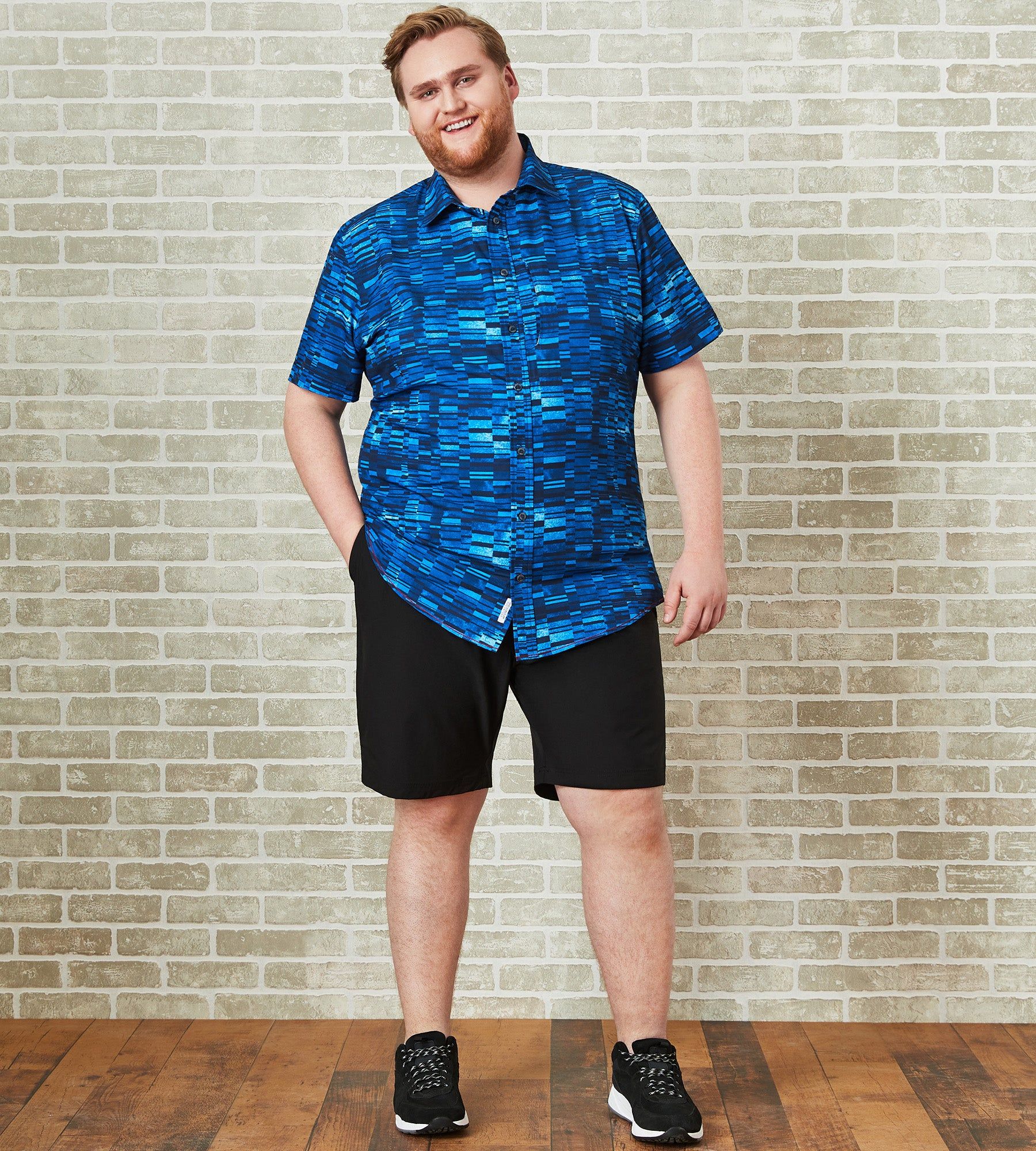 360° Stretch Geo Print Short Sleeve Sport Shirt sold by Mr. Big and Tall product image thumbnail 4