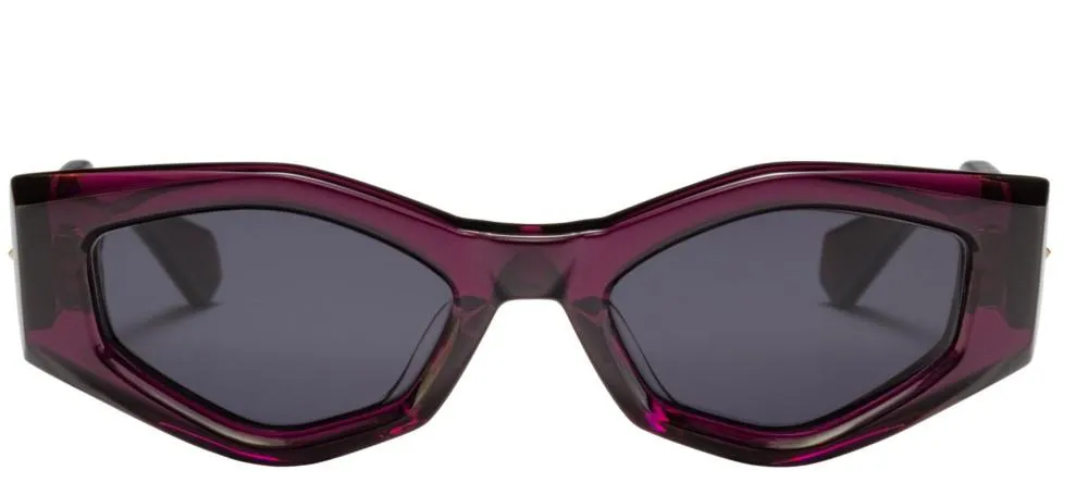 V - TRE sold by Otticanet