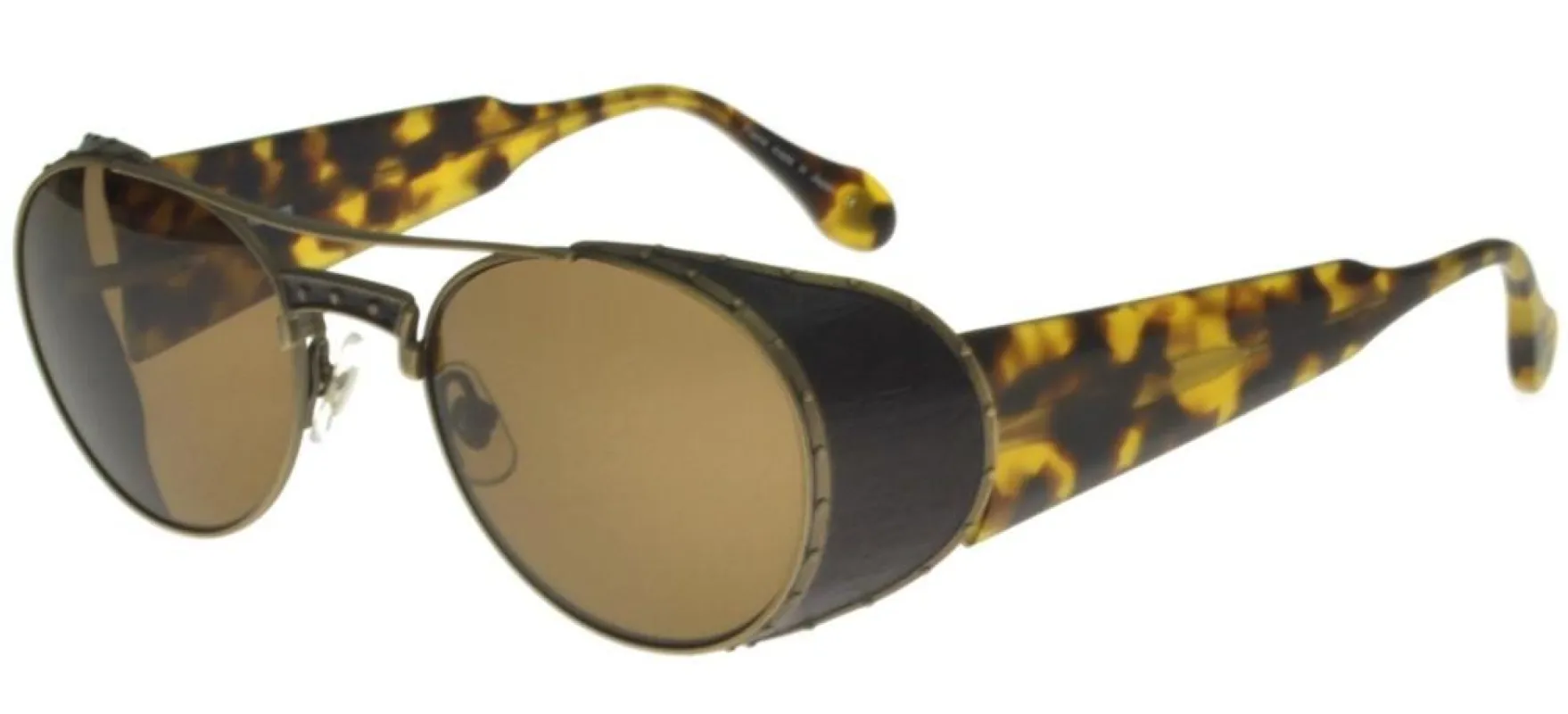 M3032 sold by Otticanet