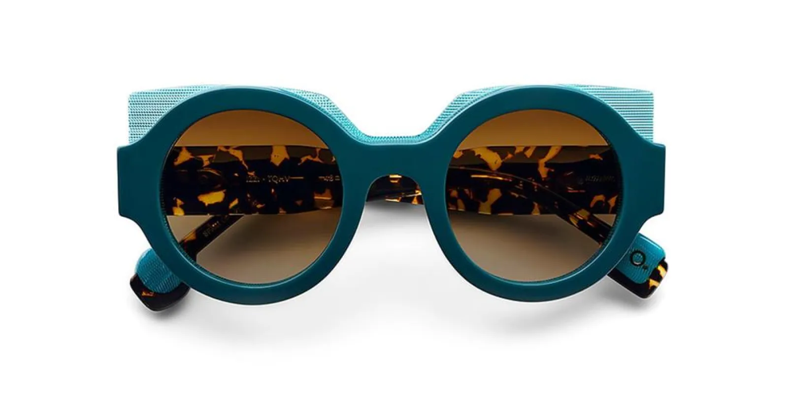 IZZI sold by Otticanet