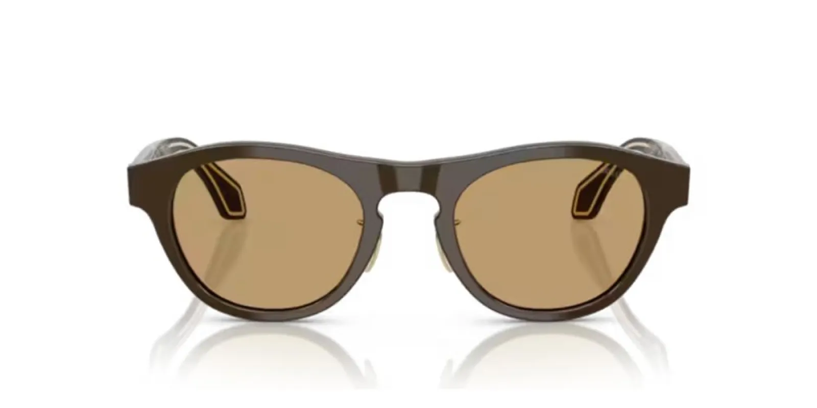 AR 8225 sold by Otticanet