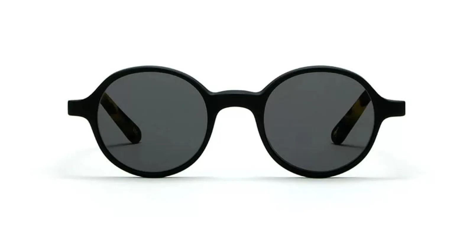 REUNION sold by Otticanet