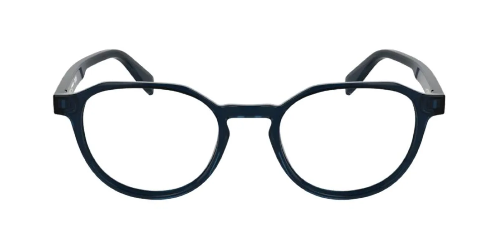 L2980 made by Lacoste