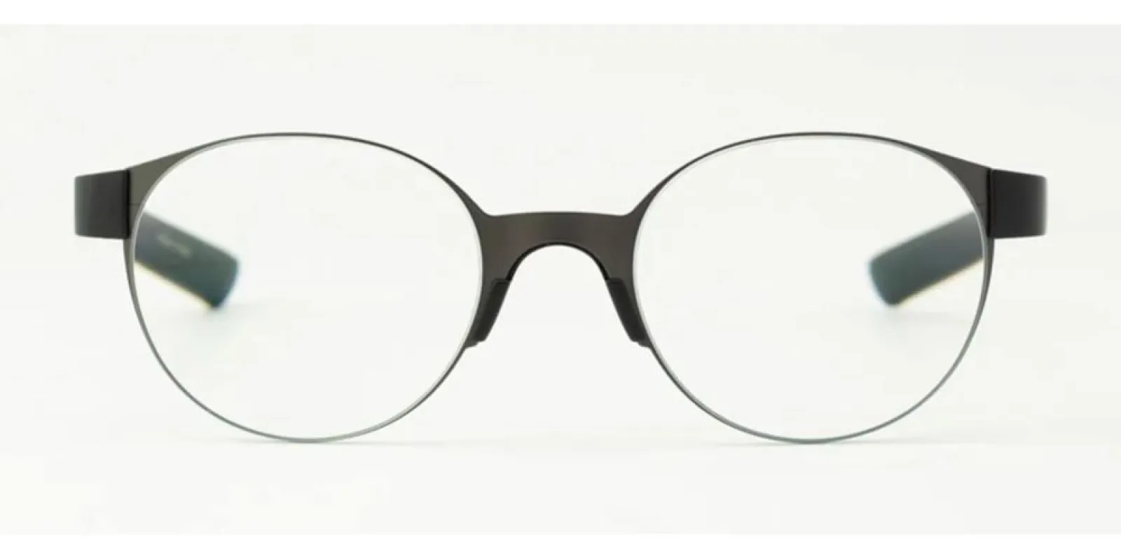 P8812 made by Porsche Design