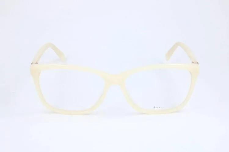 P.C. 8444 sold by Otticanet