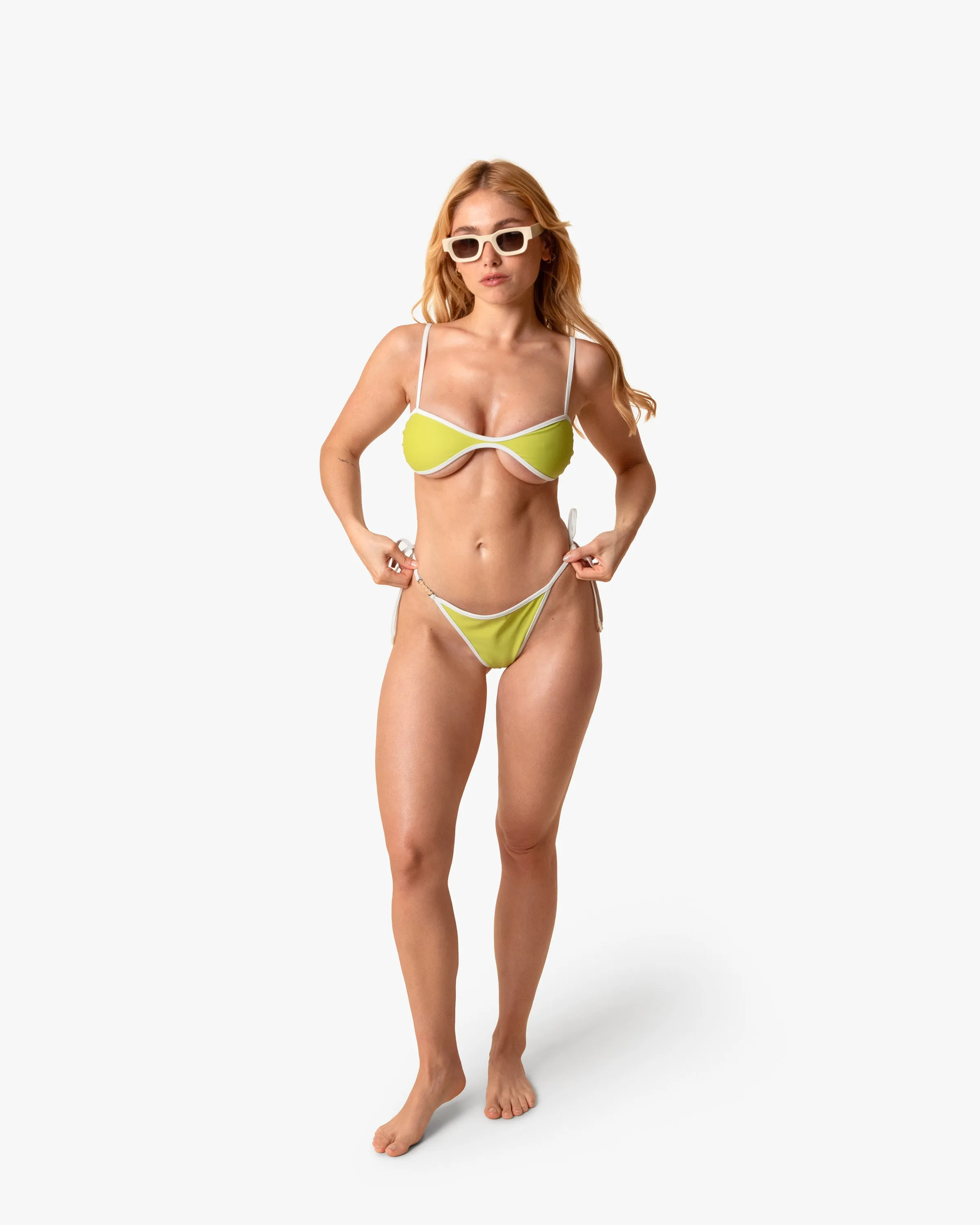 Look ecom_locallyhated_8 sold by Nude Project