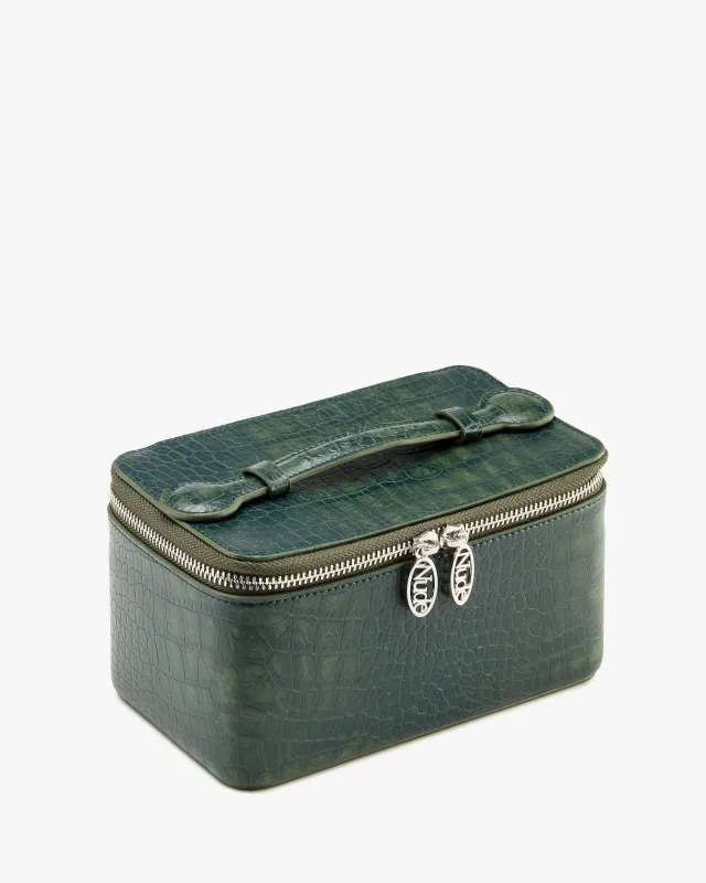 Sienna Travel Bag Green sold by Nude Project