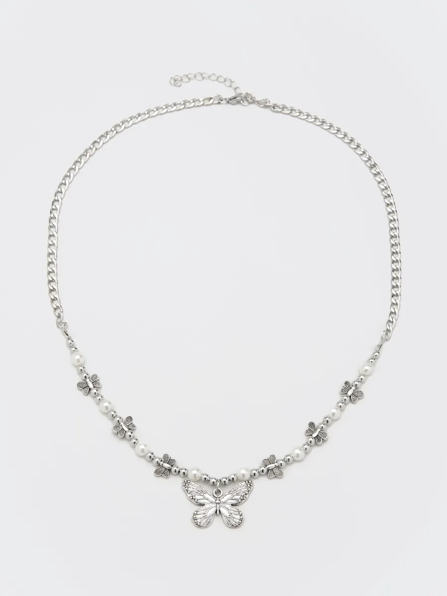 Mythical Butterfly Pearl Necklace | Parallel