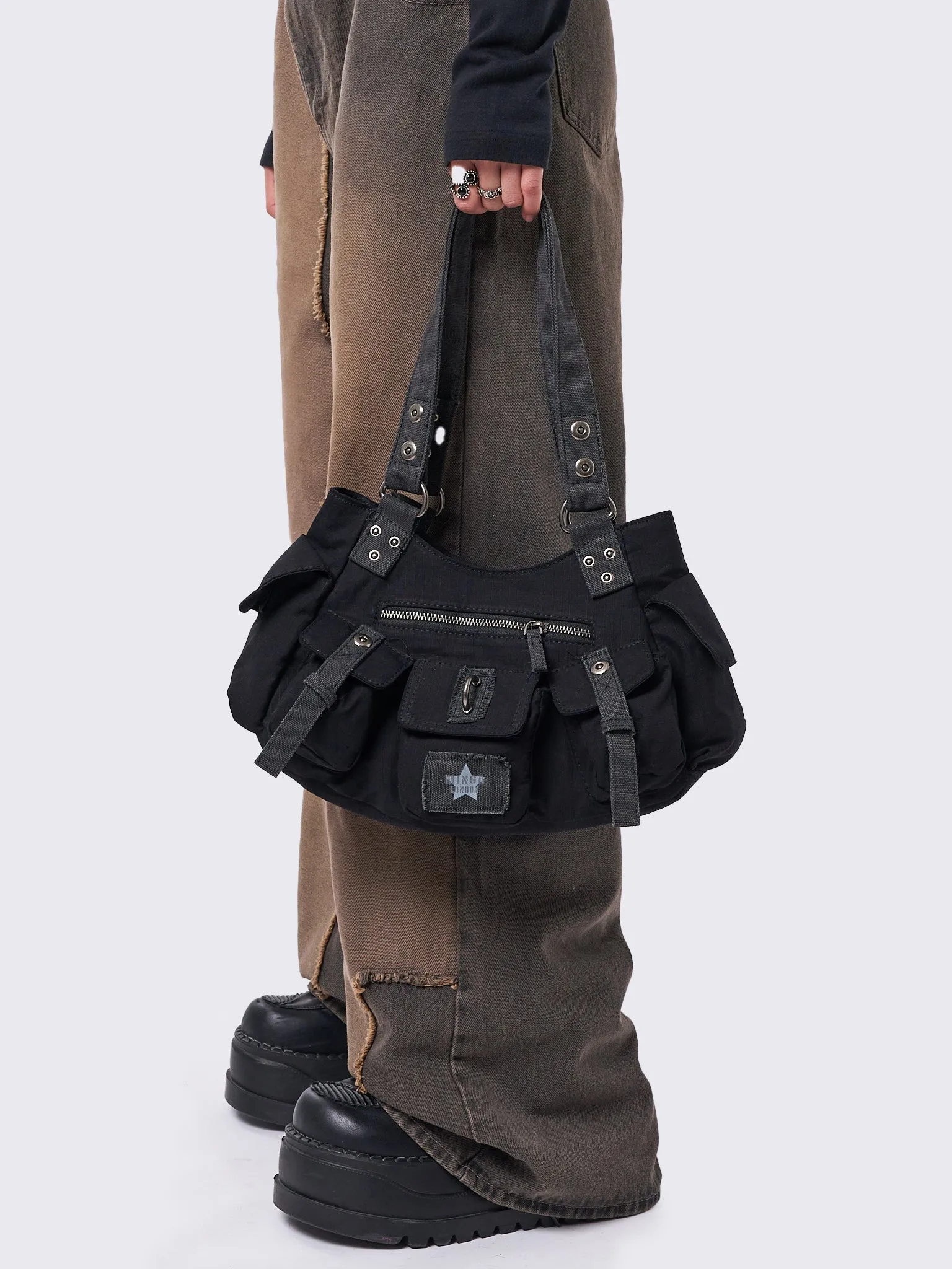 Minga Black Utility Multi Pocket Bag | Parallel