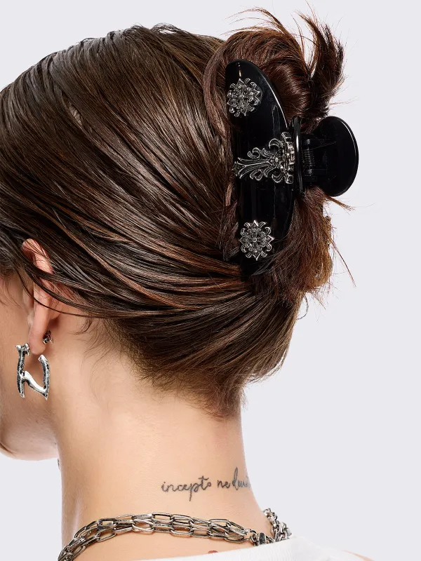 Baroque Claw Clip sold by Minga London