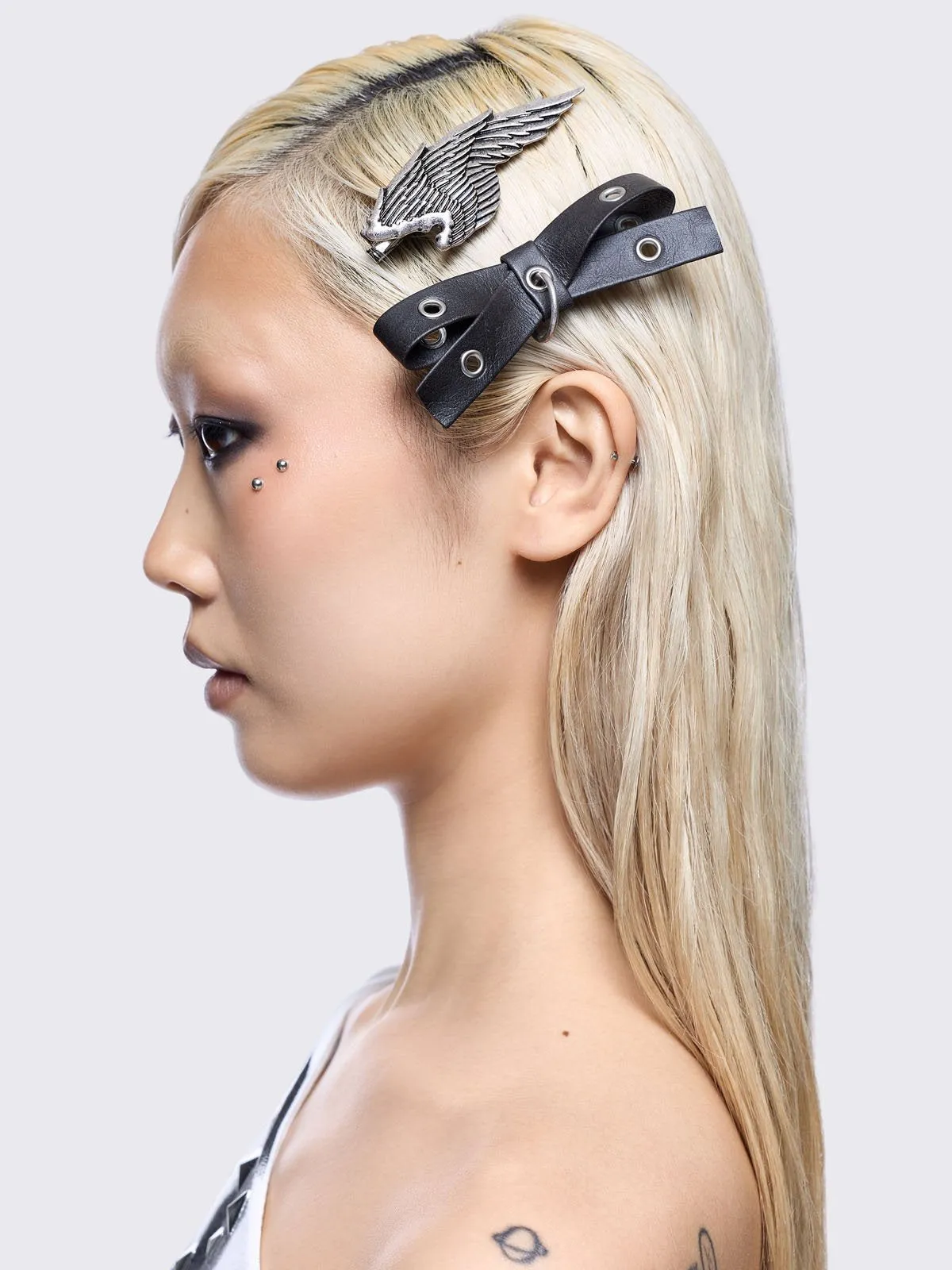 Sent from Heaven Hair Clip Set sold by Minga London product image thumbnail 3
