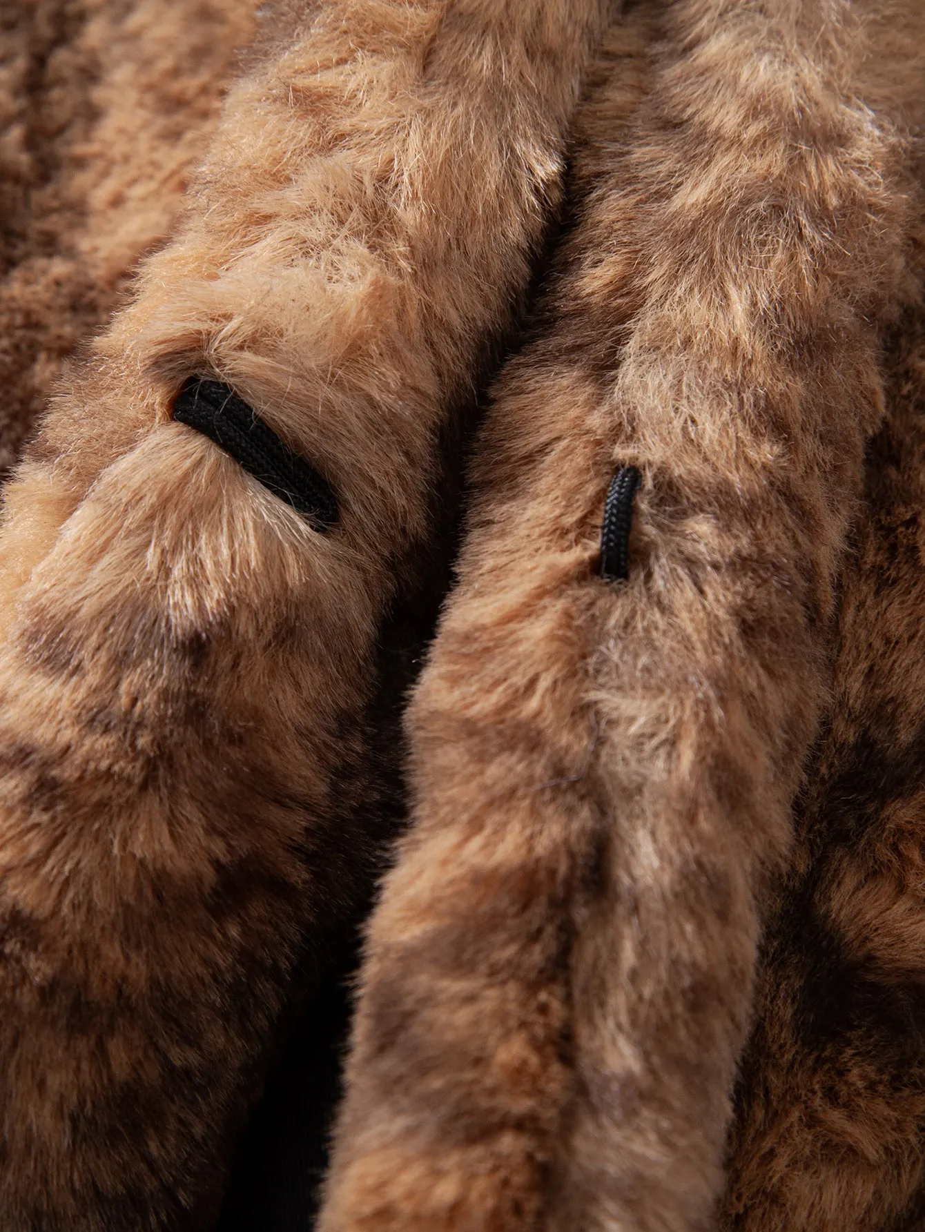 Faux Fur Serpentine Hooded Vest sold by Hoooyi product image thumbnail 4